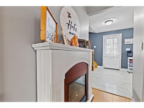 830 Elma Street W, Listowel, ON - Indoor Photo Showing Laundry Room