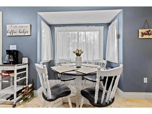 830 Elma Street W, Listowel, ON - Indoor Photo Showing Dining Room