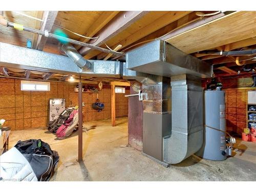 830 Elma Street W, Listowel, ON - Indoor Photo Showing Basement