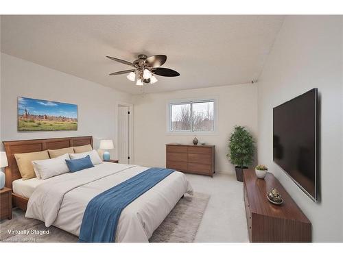 55 Hyde Road, Stratford, ON - Indoor Photo Showing Bedroom