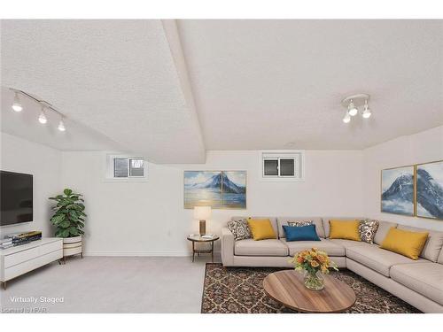 55 Hyde Road, Stratford, ON - Indoor Photo Showing Living Room