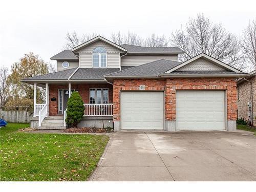 18 Abraham Drive, Stratford, ON - Outdoor With Deck Patio Veranda With Facade