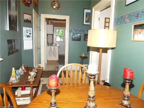 9 Rattenbury Street, Clinton, ON - Indoor Photo Showing Dining Room