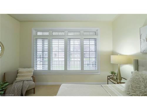 8 Macpherson Avenue, Seaforth, ON - Indoor Photo Showing Bedroom