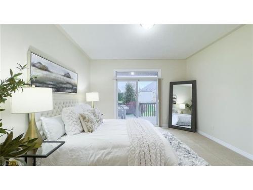 8 Macpherson Avenue, Seaforth, ON - Indoor Photo Showing Bedroom