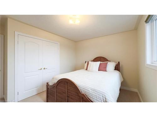 8 Macpherson Avenue, Seaforth, ON - Indoor Photo Showing Bedroom