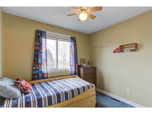 793 Lavery Street, Listowel, ON - Indoor Photo Showing Bedroom