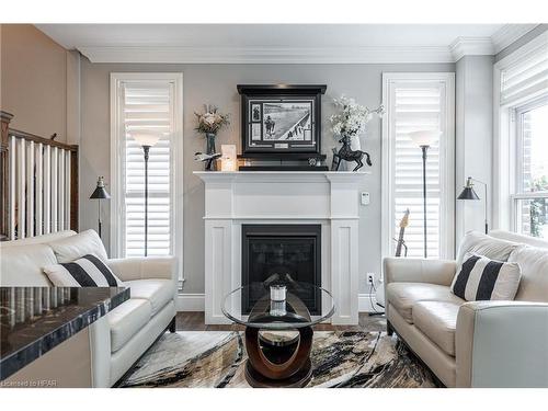 109-362 Fairview Street, New Hamburg, ON - Indoor Photo Showing Living Room With Fireplace