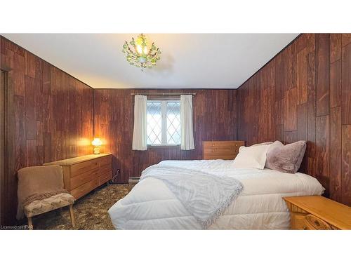 38113 Belgrave Road, Ashfield-Colborne-Wawanosh, ON - Indoor Photo Showing Bedroom