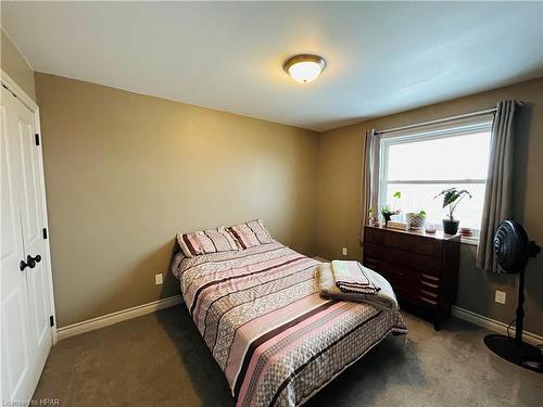 660 Gloria Street, Blyth, ON - Indoor Photo Showing Bedroom