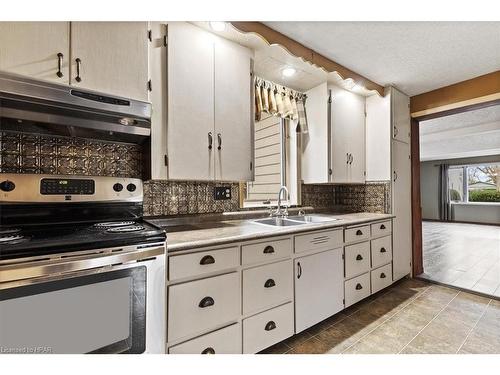 129 King Street N, Atwood, ON - Indoor Photo Showing Kitchen With Double Sink