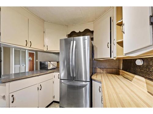 129 King Street N, Atwood, ON - Indoor Photo Showing Kitchen