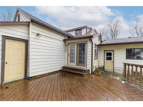 129 King Street N, Atwood, ON - Outdoor With Deck Patio Veranda With Exterior