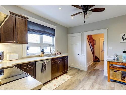 465 Albert Avenue N, Listowel, ON - Indoor Photo Showing Kitchen With Double Sink