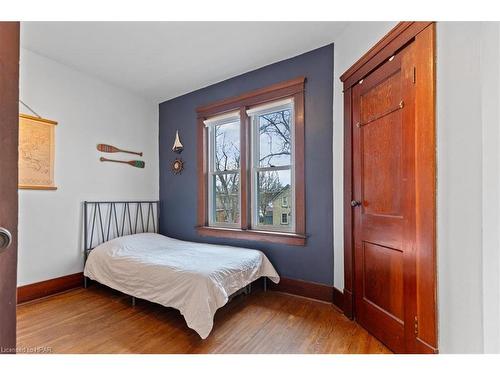 43 Louise Street, Stratford, ON - Indoor Photo Showing Bedroom