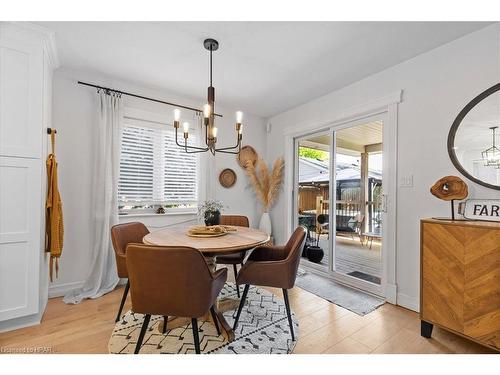 125 Armstrong Street W, Listowel, ON - Indoor Photo Showing Dining Room