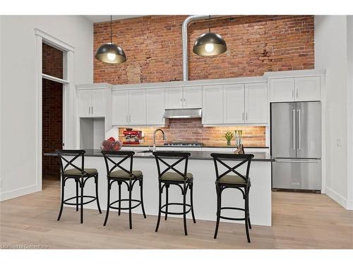 201-247 Brock Street, Ameliasburgh, ON - Indoor Photo Showing Kitchen