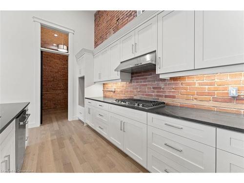 201-247 Brock Street, Ameliasburgh, ON - Indoor Photo Showing Kitchen