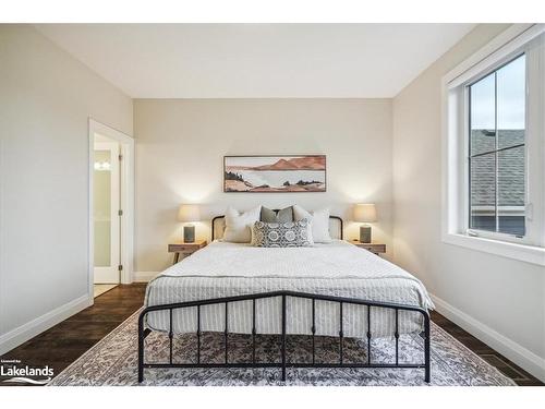 194 Courtland Street, The Blue Mountains, ON - Indoor Photo Showing Bedroom