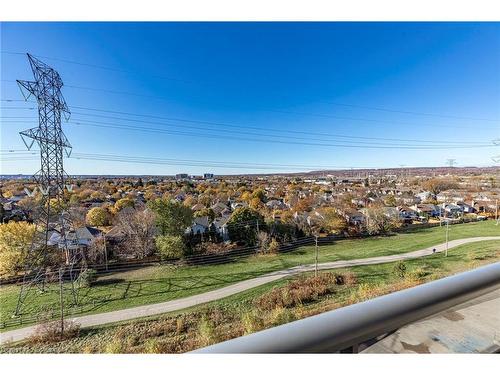 1011-770 Hager Avenue, Burlington, ON - Outdoor With View