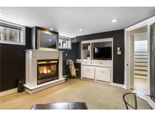 8 Warwick Road, Hamilton, ON - Indoor With Fireplace