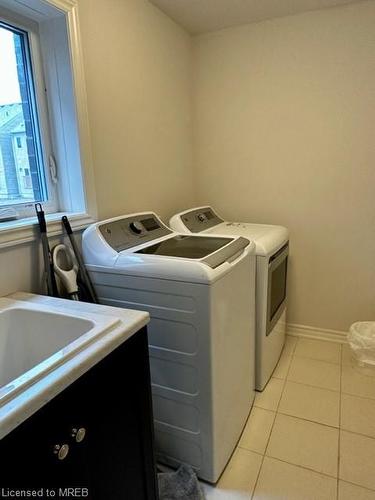 89-115 Sebastian Street, The Blue Mountains, ON - Indoor Photo Showing Laundry Room