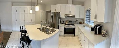 89-115 Sebastian Street, The Blue Mountains, ON - Indoor Photo Showing Kitchen With Double Sink With Upgraded Kitchen