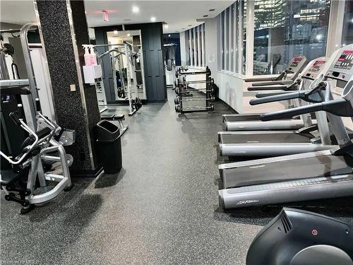 1435-250 Wellington Street W, Toronto, ON - Indoor Photo Showing Gym Room