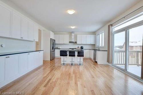 4 Golden Meadows Drive, Otonabee-South Monaghan, ON - Indoor Photo Showing Kitchen