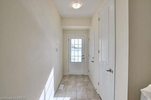 4 Golden Meadows Drive, Otonabee-South Monaghan, ON - Indoor Photo Showing Other Room
