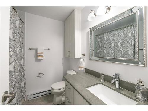 4-517 Elm Street, Port Colborne, ON - Indoor Photo Showing Bathroom