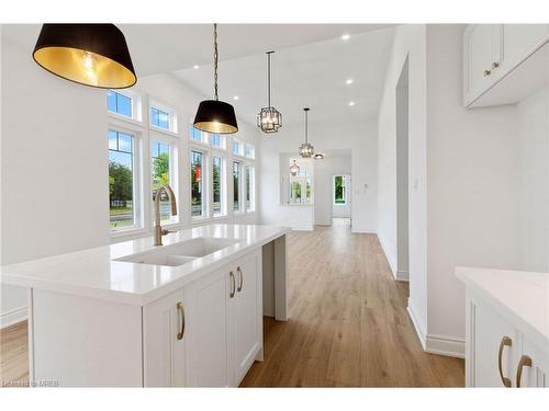 2 Sandy Coast Crescent, Wasaga Beach, ON - Indoor Photo Showing Kitchen With Double Sink With Upgraded Kitchen