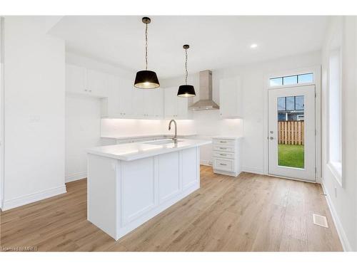 2 Sandy Coast Crescent, Wasaga Beach, ON - Indoor Photo Showing Kitchen