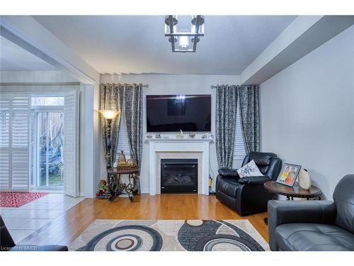 667 Linden Drive Drive, Cambridge, ON - Indoor Photo Showing Living Room With Fireplace