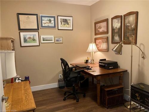 19-2380 9Th Avenue E, Owen Sound, ON - Indoor Photo Showing Office