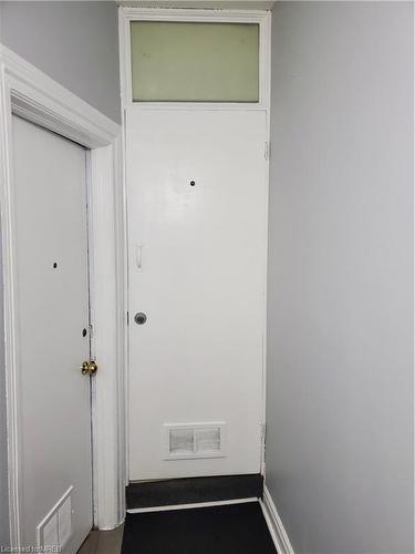 Upper-723 Dufferin Street, Toronto, ON - Indoor Photo Showing Other Room