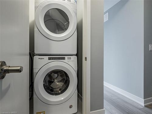 14-3473 Widdicombe Way, Mississauga, ON - Indoor Photo Showing Laundry Room