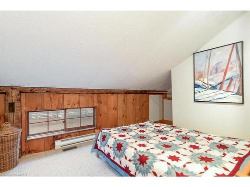 715 Bush Street, Caledon, ON - Indoor Photo Showing Bedroom