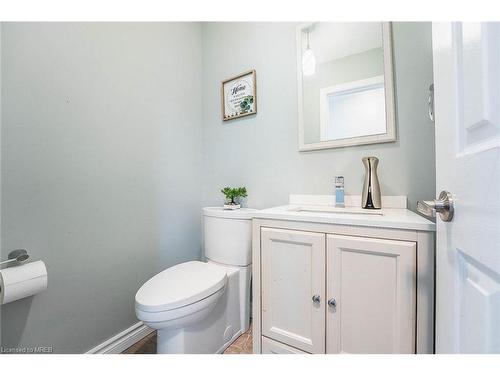 14201 Mclaughlin Road, Blackstock, ON - Indoor Photo Showing Bathroom