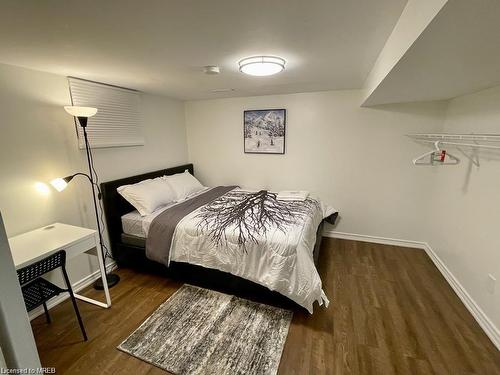 121 West 5Th Street, Hamilton, ON - Indoor Photo Showing Bedroom