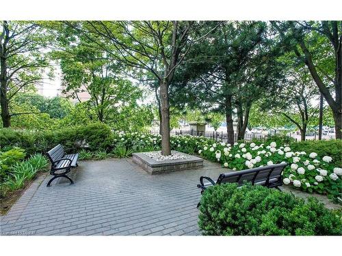 Ph5-3650 Kaneff Crescent, Peel, ON - Outdoor With Body Of Water