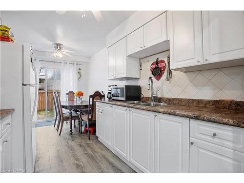 742 Walter Street, Cambridge, ON - Indoor Photo Showing Kitchen With Double Sink