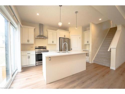 3613 Earlston Crossing, London, ON - Indoor Photo Showing Kitchen With Stainless Steel Kitchen With Upgraded Kitchen