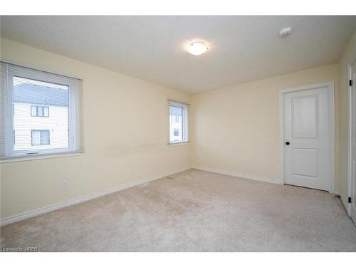 3613 Earlston Crossing, London, ON - Indoor Photo Showing Other Room
