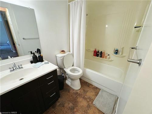105-333 Commissioners Road W, London, ON - Indoor Photo Showing Bathroom