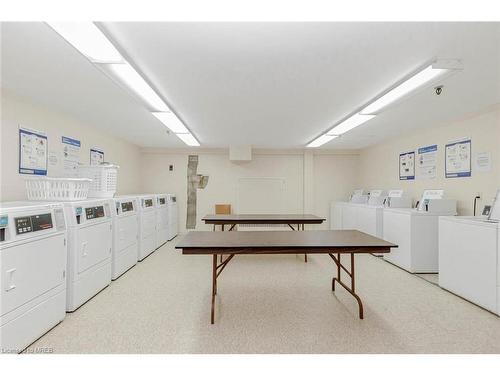 805-65 Westmount Road, Waterloo, ON - Indoor Photo Showing Laundry Room