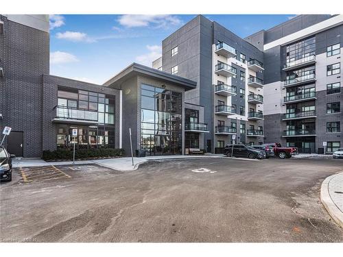 220-102 Grovewood Common, Oakville, ON - Outdoor With Facade