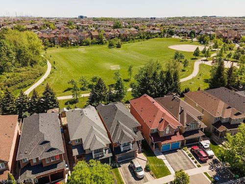 925 Knotty Pine Grove, Mississauga, ON - Outdoor With View