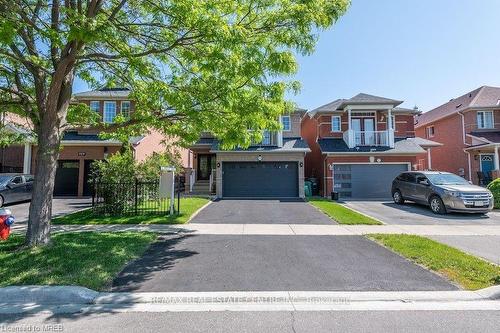 925 Knotty Pine Grove, Mississauga, ON - Outdoor With Balcony With Facade