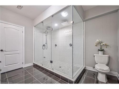 22 Stewart Crescent Crescent, Simcoe, ON - Indoor Photo Showing Bathroom